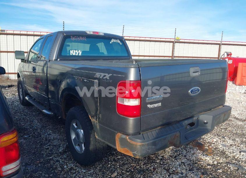 Photo 3 of 2004 Ford F-150 STX/XL/XLT (VIN 1FTRX14W34NA75047)
