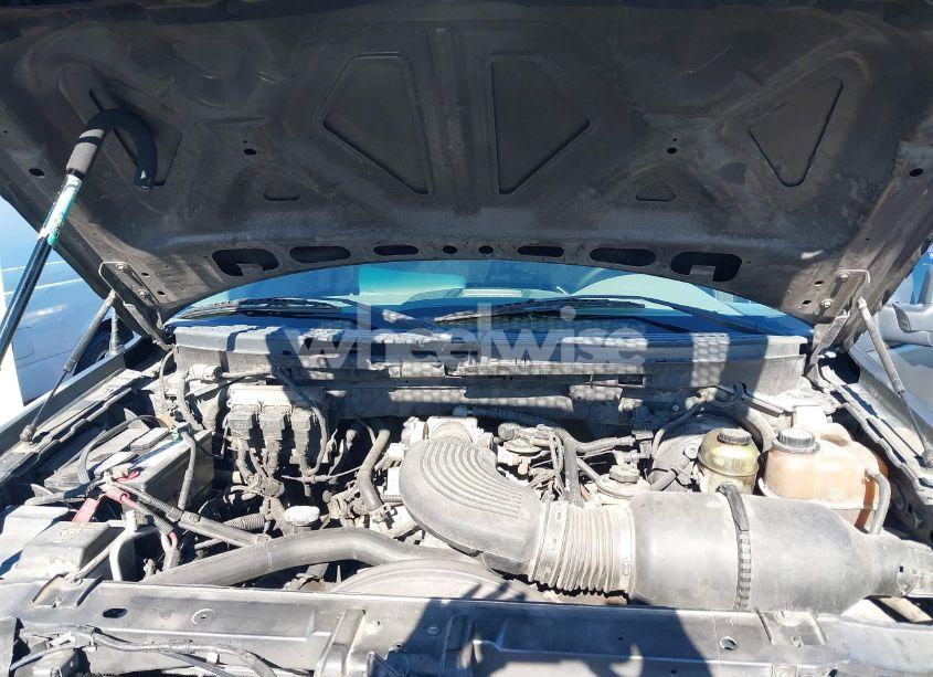 Photo 10 of 2005 Ford F-150 STX/XL/XLT (VIN 1FTRX14W35FA03146)