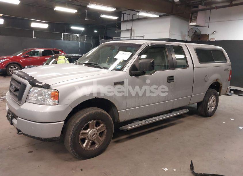 Photo 14 of 2005 Ford F-150 STX/XL/XLT (VIN 1FTRX14W35FB46890)