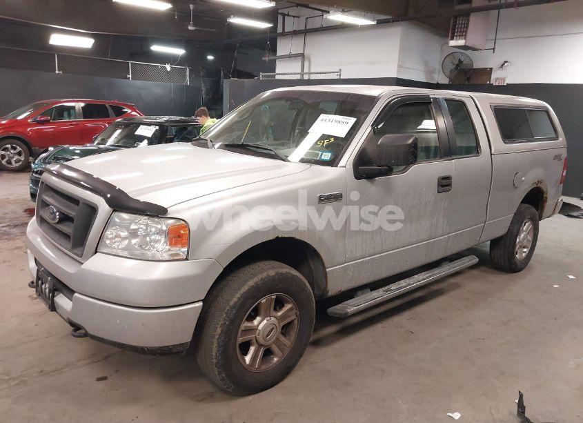 Photo 2 of 2005 Ford F-150 STX/XL/XLT (VIN 1FTRX14W35FB46890)