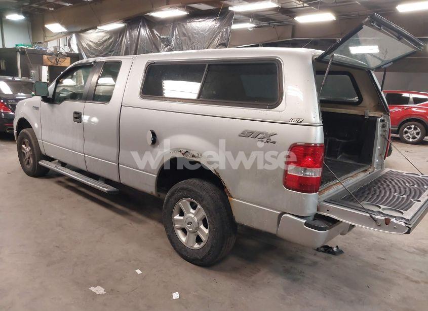 Photo 3 of 2005 Ford F-150 STX/XL/XLT (VIN 1FTRX14W35FB46890)