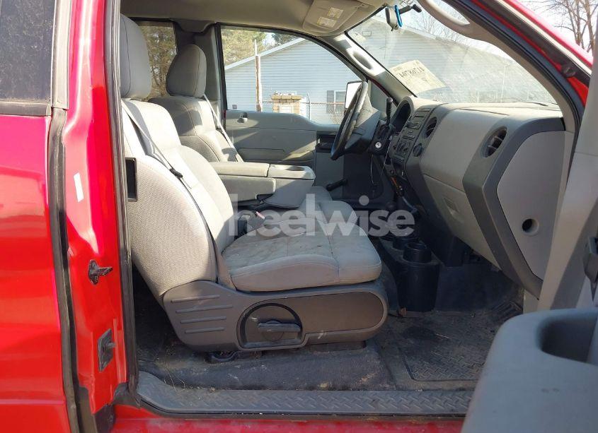 Photo 5 of 2005 Ford F-150 STX/XL/XLT (VIN 1FTRX14W35NA68052)