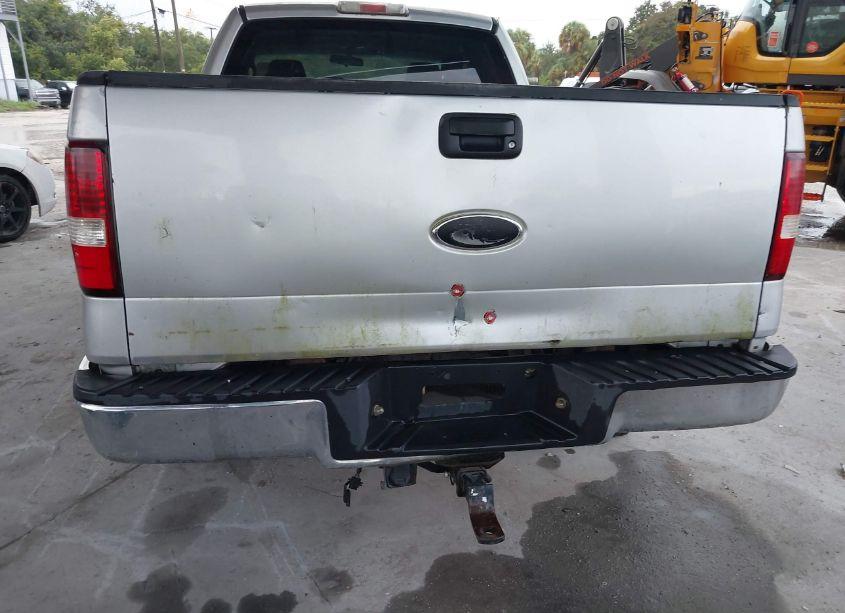 Photo 13 of 2005 Ford F-150 STX/XL/XLT (VIN 1FTRX14W35NB05262)