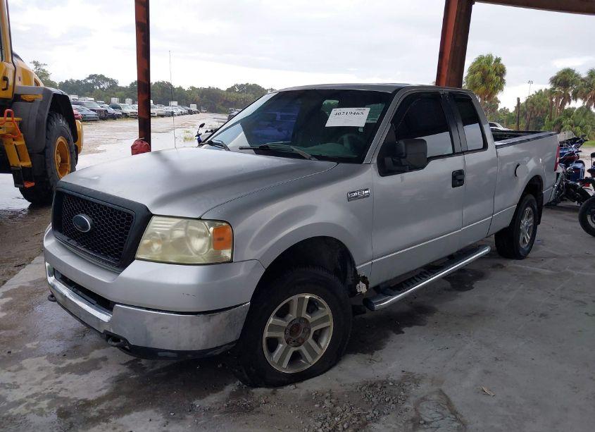Photo 2 of 2005 Ford F-150 STX/XL/XLT (VIN 1FTRX14W35NB05262)