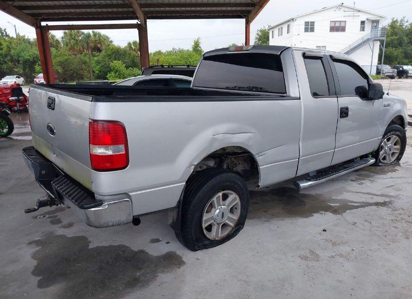 Photo 4 of 2005 Ford F-150 STX/XL/XLT (VIN 1FTRX14W35NB05262)