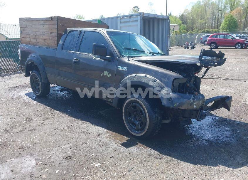 2006 Ford F-150 STX/XL/XLT (VIN 1FTRX14W36FA60187) main photo