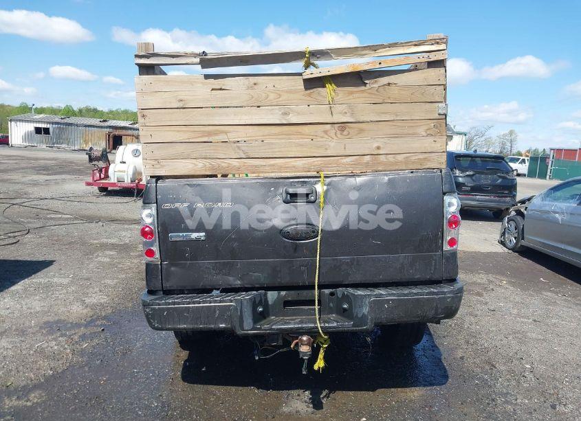 Photo 16 of 2006 Ford F-150 STX/XL/XLT (VIN 1FTRX14W36FA60187)