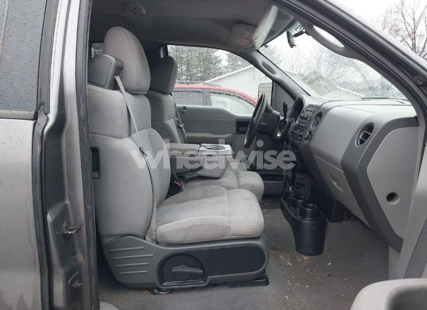 Photo 5 of 2006 Ford F-150 STX/XL/XLT (VIN 1FTRX14W36NB21057)