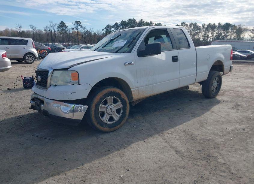 Photo 2 of 2007 Ford F-150 FX4/STX/XL/XLT (VIN 1FTRX14W37NA39556)
