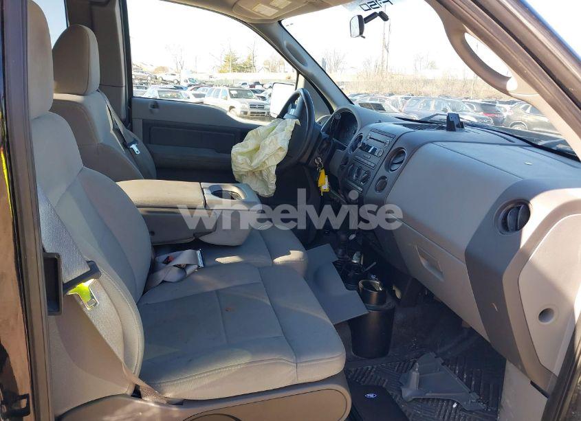 Photo 5 of 2008 Ford F-150 STX (VIN 1FTRX14W38FB55724)