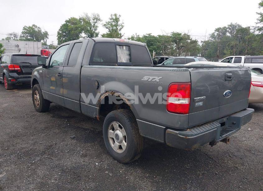 Photo 3 of 2004 Ford F-150 STX/XL/XLT (VIN 1FTRX14W44NC09922)