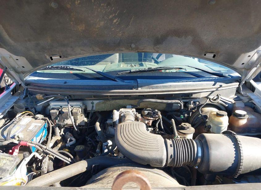 Photo 10 of 2004 Ford F-150 STX/XL/XLT (VIN 1FTRX14W54NA68522)