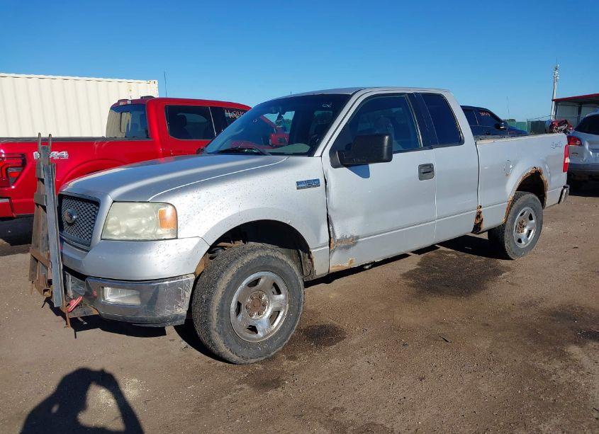 Photo 2 of 2004 Ford F-150 STX/XL/XLT (VIN 1FTRX14W54NA68522)