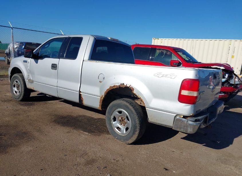 Photo 3 of 2004 Ford F-150 STX/XL/XLT (VIN 1FTRX14W54NA68522)