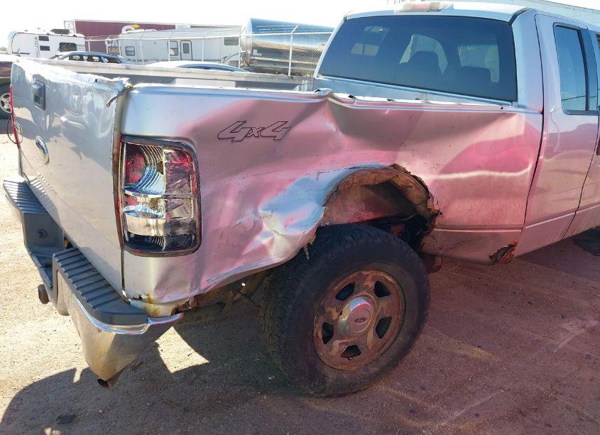 Photo 6 of 2004 Ford F-150 STX/XL/XLT (VIN 1FTRX14W54NA68522)