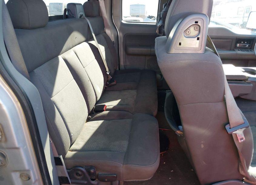 Photo 8 of 2004 Ford F-150 STX/XL/XLT (VIN 1FTRX14W54NA68522)