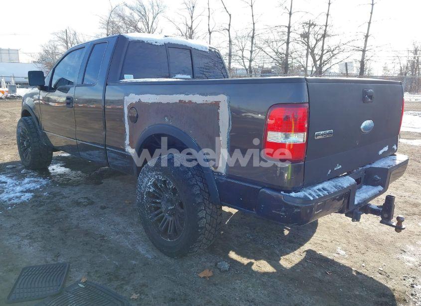 Photo 3 of 2005 Ford F-150 STX/XL/XLT (VIN 1FTRX14W55FA15072)