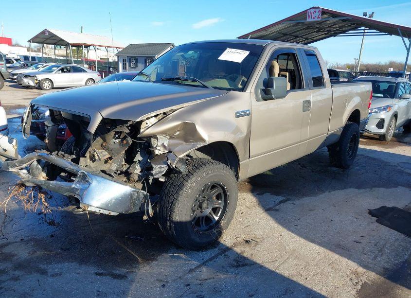Photo 2 of 2006 Ford F-150 STX/XL/XLT (VIN 1FTRX14W56NB62449)
