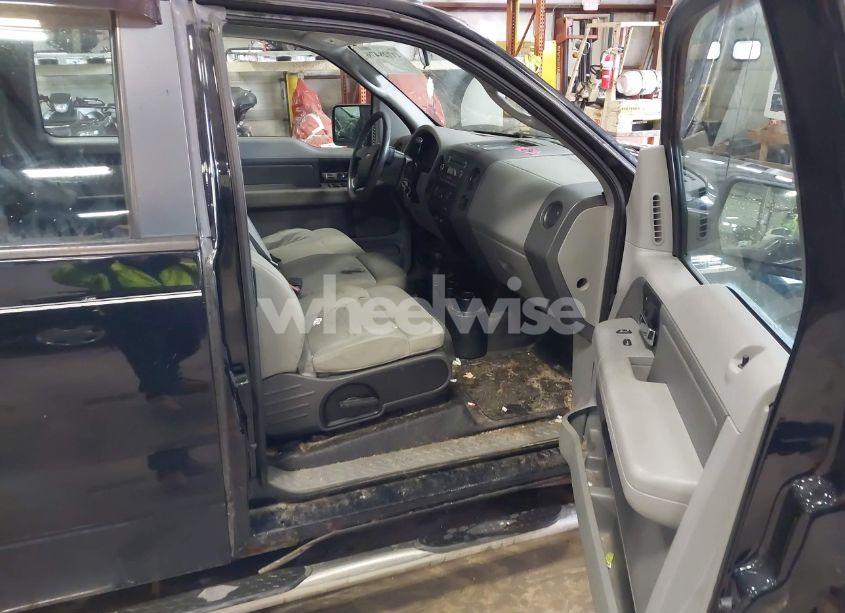 Photo 5 of 2008 Ford F-150 STX/XL/XLT (VIN 1FTRX14W58FB82133)