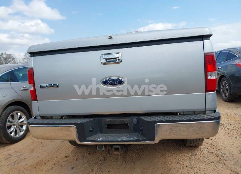 Photo 16 of 2004 Ford F-150 STX/XL/XLT (VIN 1FTRX14W64FA26290)