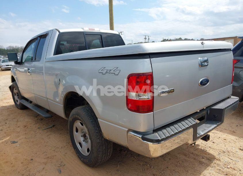 Photo 3 of 2004 Ford F-150 STX/XL/XLT (VIN 1FTRX14W64FA26290)