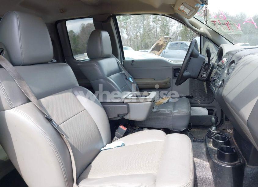 Photo 5 of 2004 Ford F-150 STX/XL/XLT (VIN 1FTRX14W64FA26290)