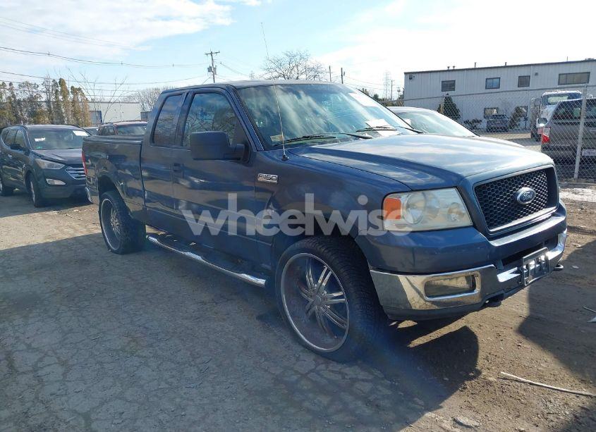 2004 Ford F-150 STX/XL/XLT (VIN 1FTRX14W74NB27621) main photo