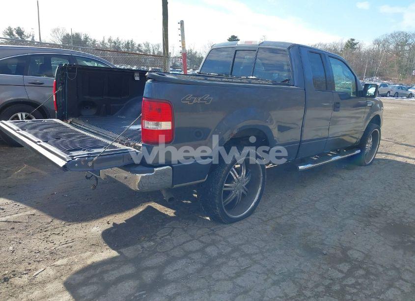 Photo 4 of 2004 Ford F-150 STX/XL/XLT (VIN 1FTRX14W74NB27621)