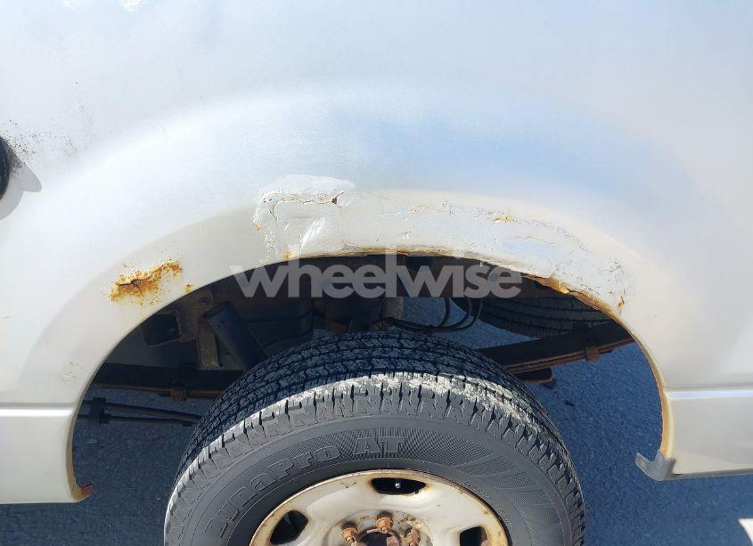 Photo 6 of 2005 Ford F-150 STX/XL/XLT (VIN 1FTRX14W75FB45211)