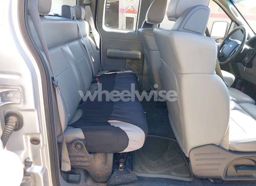 Photo 8 of 2005 Ford F-150 STX/XL/XLT (VIN 1FTRX14W75FB45211)