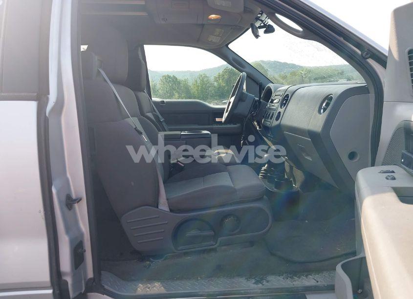 Photo 5 of 2004 Ford F-150 STX/XL/XLT (VIN 1FTRX14W84NB64760)