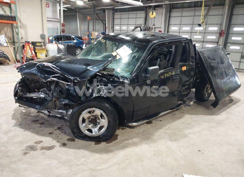 Photo 2 of 2005 Ford F-150 STX/XL/XLT (VIN 1FTRX14W85FA02638)