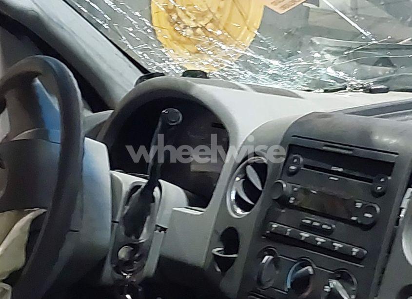 Photo 7 of 2005 Ford F-150 STX/XL/XLT (VIN 1FTRX14W85FA02638)