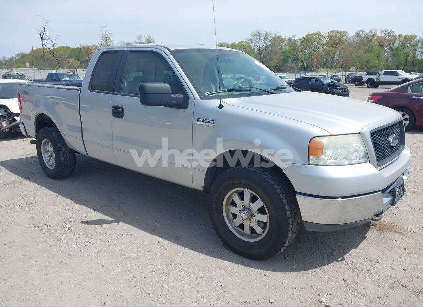 2005 Ford F-150 STX/XL/XLT (VIN 1FTRX14W85NA00409) main photo
