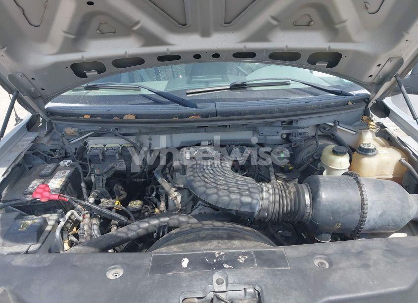 Photo 10 of 2005 Ford F-150 STX/XL/XLT (VIN 1FTRX14W85NA00409)