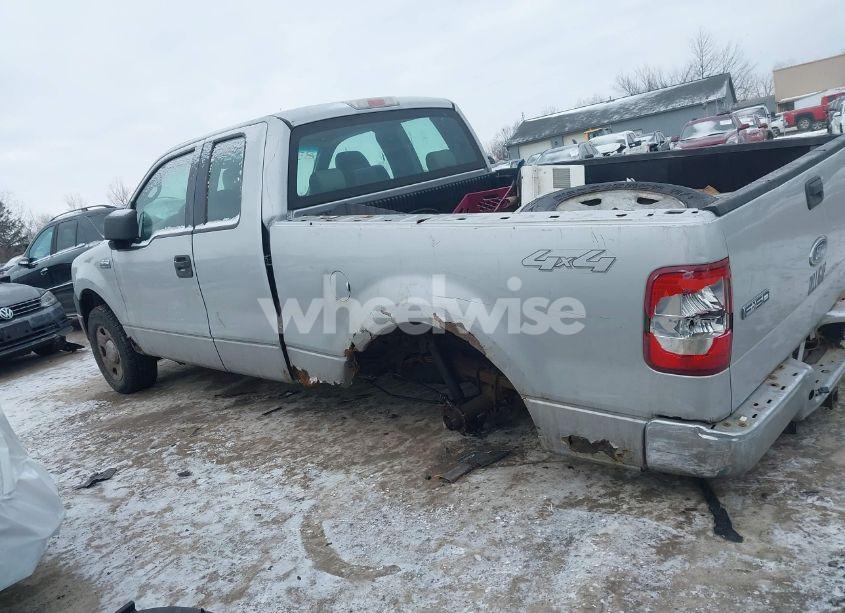 Photo 14 of 2005 Ford F-150 STX/XL/XLT (VIN 1FTRX14W85NB14734)