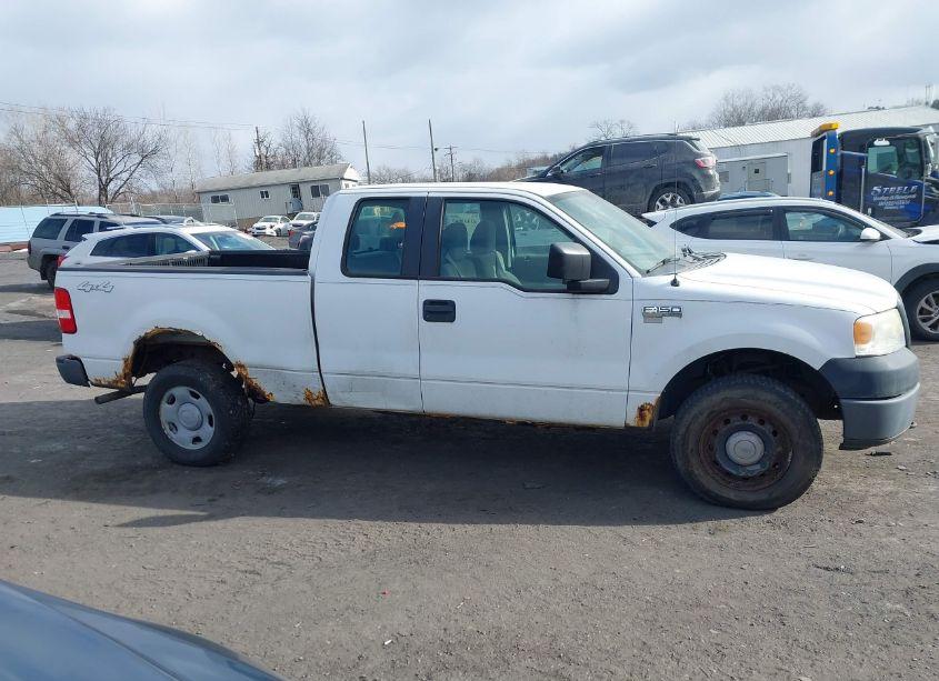 Photo 13 of 2007 Ford F-150 FX4/STX/XL/XLT (VIN 1FTRX14W87NA63853)