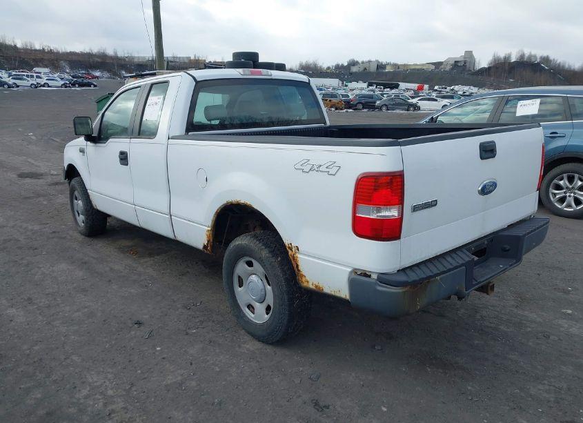 Photo 3 of 2007 Ford F-150 FX4/STX/XL/XLT (VIN 1FTRX14W87NA63853)