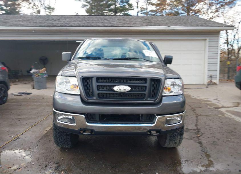 Photo 12 of 2005 Ford F-150 STX/XL/XLT (VIN 1FTRX14W95FB46635)