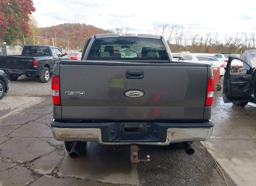 Photo 16 of 2005 Ford F-150 STX/XL/XLT (VIN 1FTRX14W95FB46635)