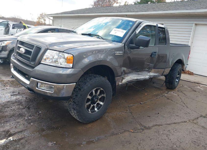 Photo 2 of 2005 Ford F-150 STX/XL/XLT (VIN 1FTRX14W95FB46635)