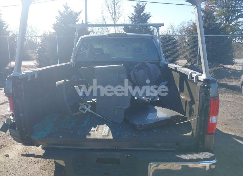 Photo 16 of 2005 Ford F-150 STX/XL/XLT (VIN 1FTRX14W95NB07100)