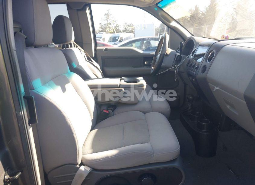 Photo 5 of 2005 Ford F-150 STX/XL/XLT (VIN 1FTRX14W95NB07100)