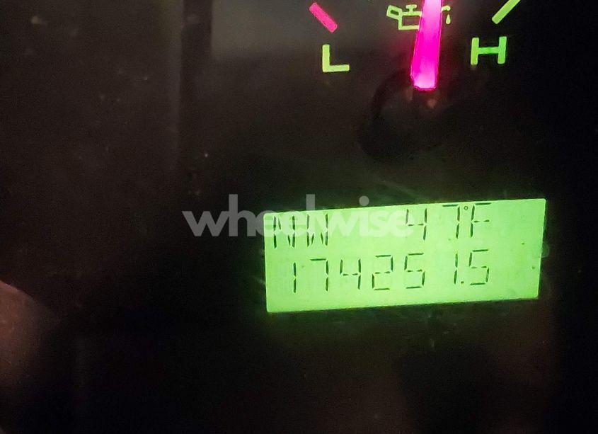 Photo 16 of 2004 Ford F-150 STX/XL/XLT (VIN 1FTRX14WX4NA14407)