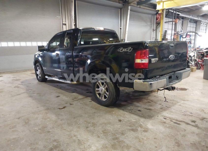 Photo 3 of 2004 Ford F-150 STX/XL/XLT (VIN 1FTRX14WX4NA14407)