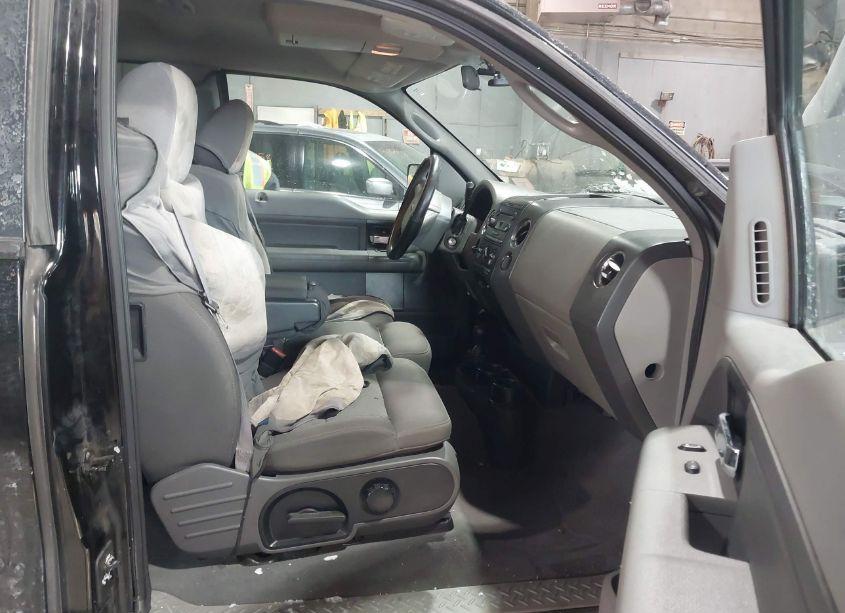 Photo 5 of 2005 Ford F-150 STX/XL/XLT (VIN 1FTRX14WX5NA55377)