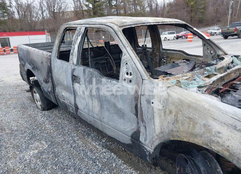 2006 Ford F-150 STX/XL/XLT (VIN 1FTRX14WX6NB45856) main photo