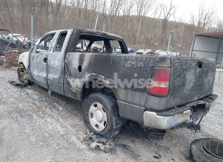 Photo 3 of 2006 Ford F-150 STX/XL/XLT (VIN 1FTRX14WX6NB45856)