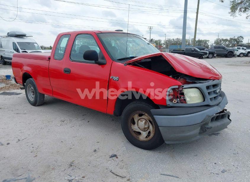2002 Ford F-150 XL/XLT (VIN 1FTRX17202NA16382) main photo