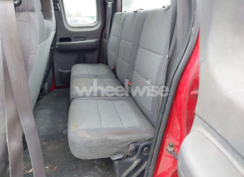 Photo 8 of 2002 Ford F-150 XL/XLT (VIN 1FTRX17202NA16382)